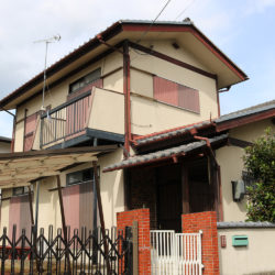 草津市南山田町